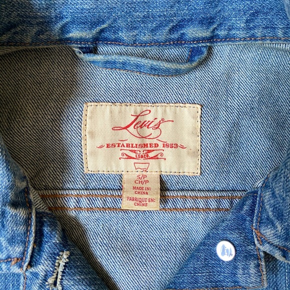 LEVI’S Denim Jacket - Picture 4 of 5